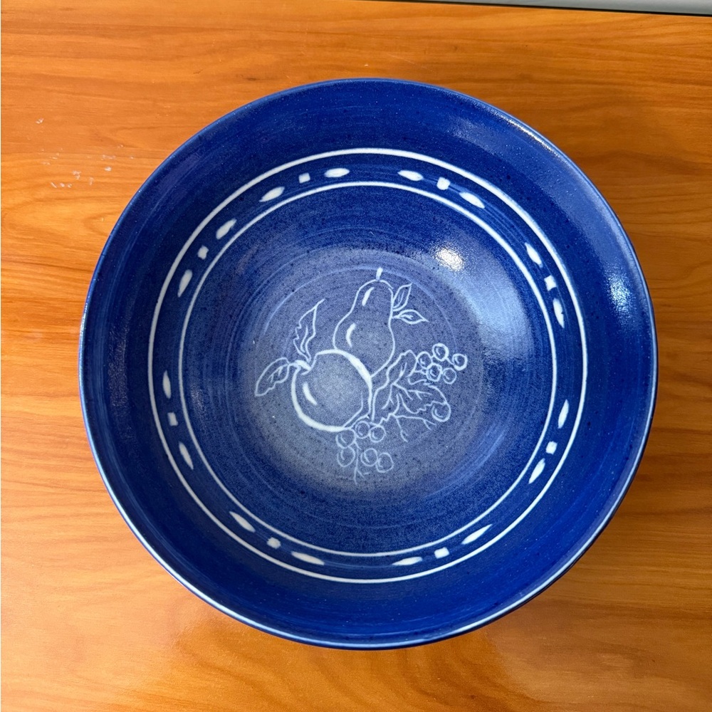 Ceramic Pottery Serving Dish Cobalt Blue White‎ Fruit Design 10" Handmade